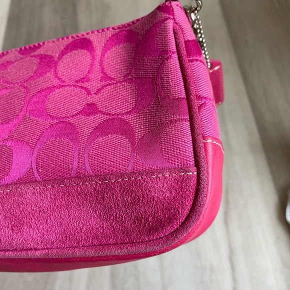 Coach demi in hot pink - Picture 5 of 12